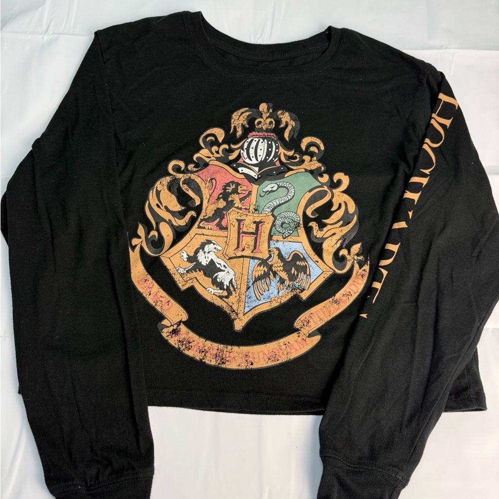 Black Hogwarts Crest Long Sleeve Tee